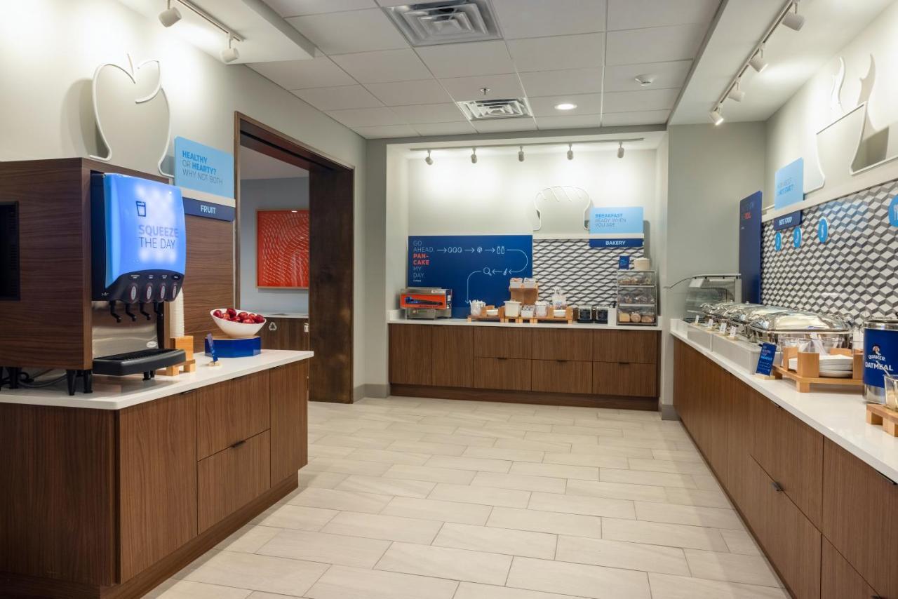 Holiday Inn Express & Suites - Harrisonburg University Area By Ihg Екстер'єр фото
