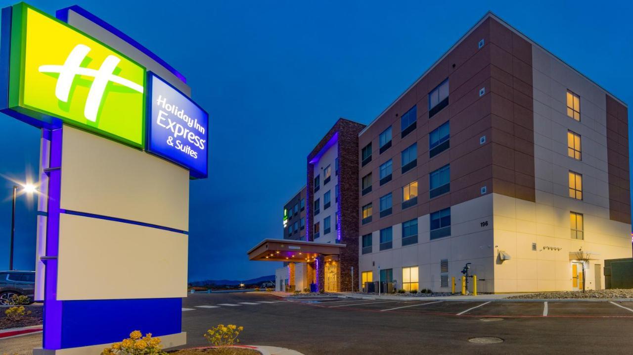 Holiday Inn Express & Suites - Harrisonburg University Area By Ihg Екстер'єр фото